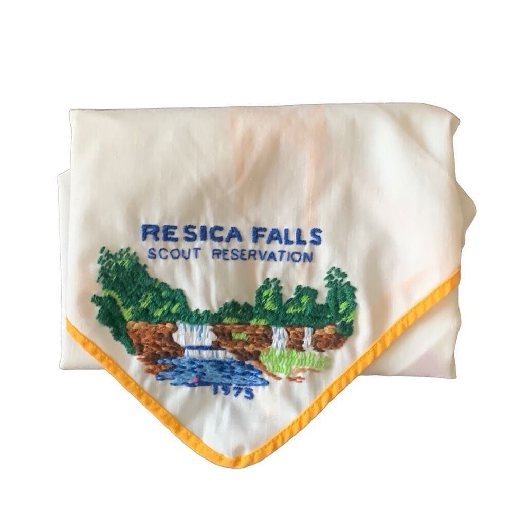 Vintage Boy Scouts Scout 1975 Resica Falls Scout Reservation Neckerchief